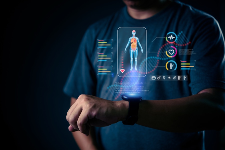Dati biometrici quali la frequenza cardiaca a riposo, il VO₂ max e la composizione corporea, che consentono di comprendere meglio come ciascun parametro si applichi al tuo caso specifico